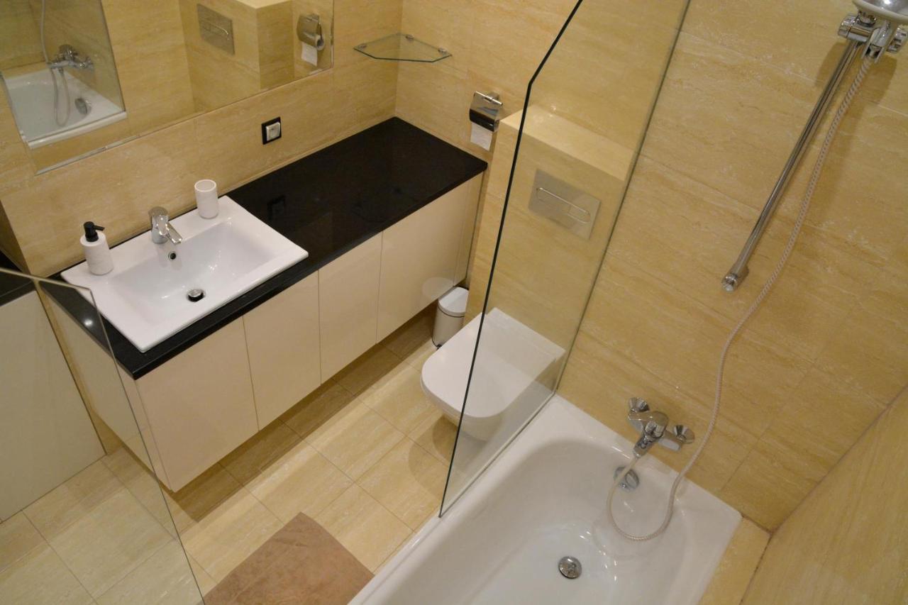 Azyl Apartments Varşova Dış mekan fotoğraf